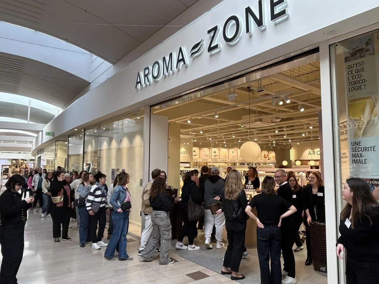 Aroma-Zone : la pédagogie qui a construit un géant du soin naturel